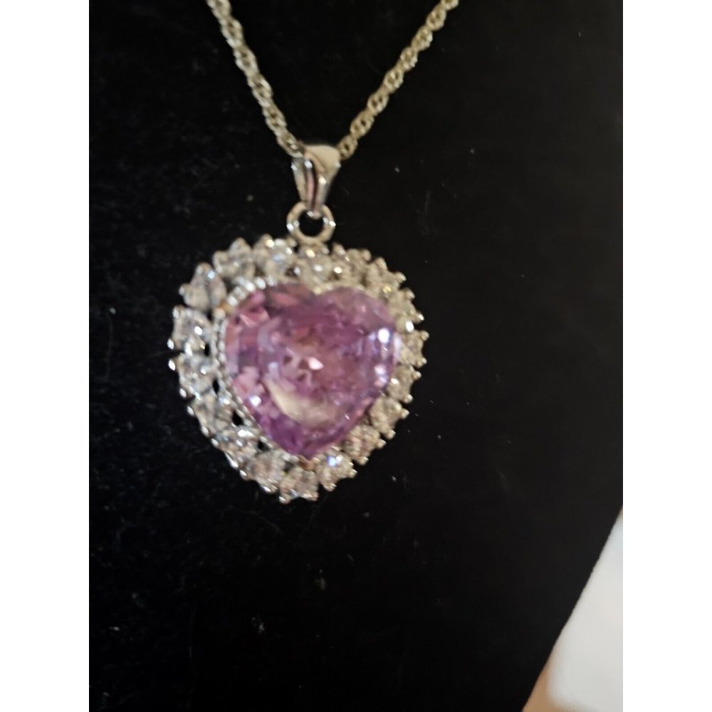 LARGE PINK HEART CRYSTAL PENDENT NECKLACE Rhinestones 11 in Silvertone Chain